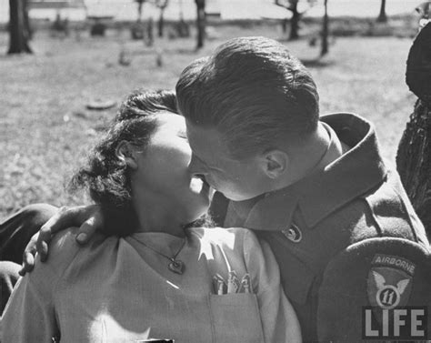 Against Occupation Regulation Pictures Of Us Soldiers Dating With Japanese Local Girls In 1946