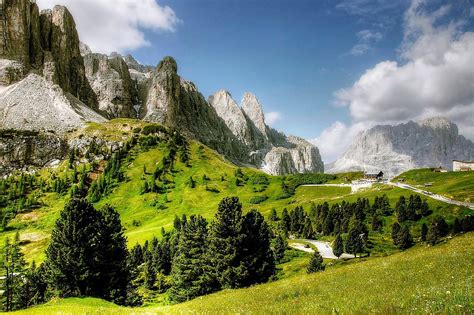 Val Gardena Val Gardena Italy Review Part Of The Puez Group The
