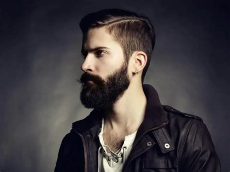 How To Dye A Beard Ultimate 7 Step Guide Bald And Beards