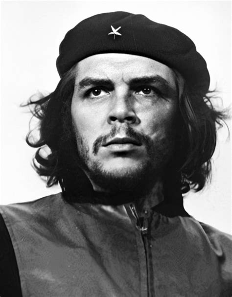 Esta foto es histórica, única barack obama con la mítica silueta del che guevara de fondo en la habana, cuba. Che Guevara - Wikipedia