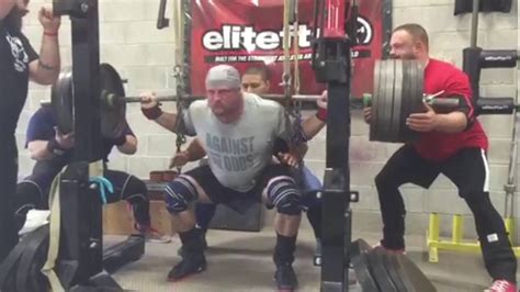 Ehop Dueling 800lb Raw Squats Youtube