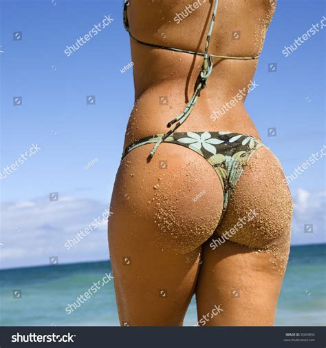 Back View Woman Thong Bikini On Stock Photo 6943894 Shutterstock