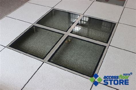 Glass Flooring Meaning