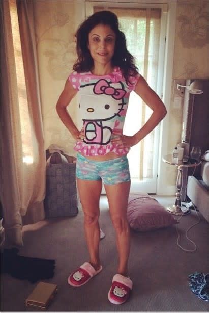 Skinny Girl Bethenny Jeered For Posing In Her 4 Year Old S Tiny Pjs