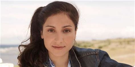 Laleh pourkarim lives in bjuröklubb, sweden with her family. Interview with Laleh, Swedish Singer-Songwriter | SACC - TX