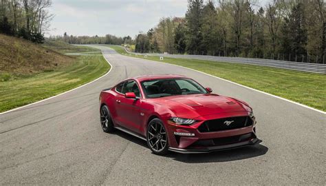 The 2018 Ford Mustang Gt Performance Pack Level 2 Lives Up To Its Track