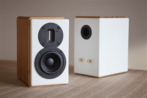 Pin by Rich Meinke on Interesting speaker designs and shapes