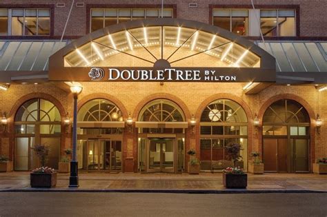 Doubletree By Hilton Toronto Downtown Venue Toronto Weddingheroca