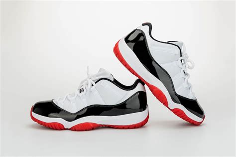 Some consider the air jordan 11 concord to be the most popular basketball shoe of all time. Two Classic Jordan Colourways Don this Air Jordan 11 Low ...