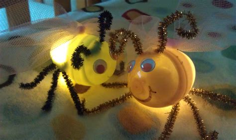 Fireflies or Lightning Bug Craft from Plastic Eggs - Woo! Jr. Kids