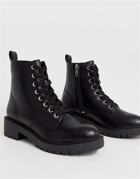 new look lace up flat boots in black asos