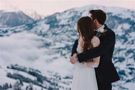 Like i need romance 3, this couple meets during childhood and reunite years later with the male lead park soo ha (played by lee jong suk) pining after a disinterested hye sung (played by lee bo young). Most Romantic Places in Switzerland for Couples