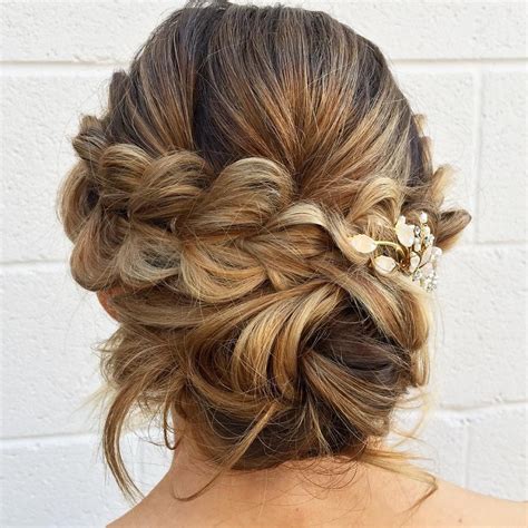 And is great for a bohemian, beach or even a rustic themed wedding. 79 Beautiful Bridal Updos Wedding Hairstyles for a ...