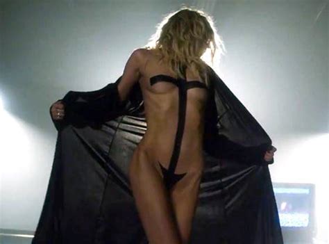 Taylor Momsen Nude And Hot Photos Scandal Planet