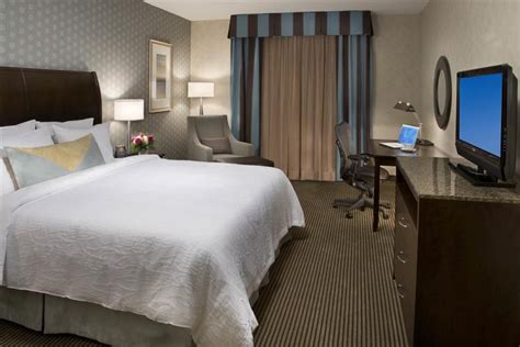 Hilton Garden Inn Toronto Airport Westmississauga Mississauga On Yyz Airport Park Sleep Hotels