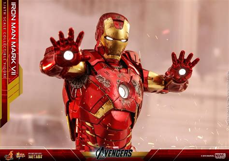 There was a big question mark looming over the theatrical adaptation of marvel's iron man property. Hot Toys Iron Man Mark VII Die-Cast 1/6 Figure Photos ...