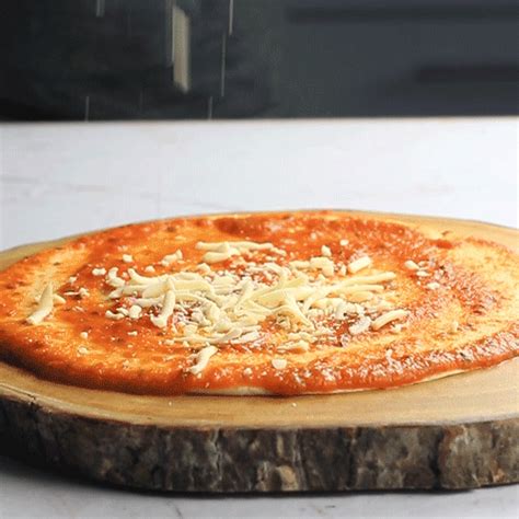 How To Make The Ultimate Lo Dough Pizza