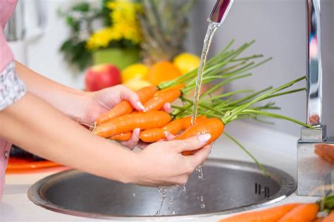Passos Para Lavar Corretamente Os Alimentos Sa De Vitalidade
