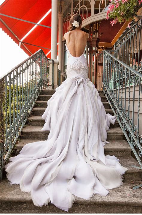 Pin By Katya Conn On My Dream Wedding Wedding Dress Train Wedding Dresses Beautiful Wedding