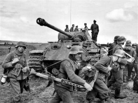 Panzergrenadiers Of The 5th Ss Panzer Division “wiking” During The