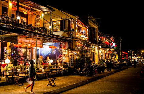 Hoi an weather and when to go. 8 Things to do in Hoi An at Night - Must-Do Vietnam ...