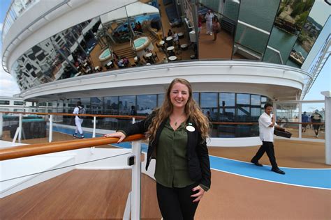 Cruise Ship Jobs For Foreigners A Guide To Working At Sea Covering