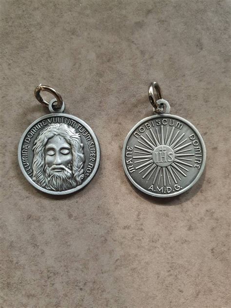 Holy Face Of Jesus Medals Lot Of 10 22mm Etsy