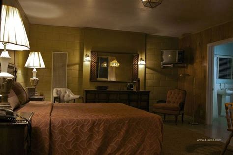 9 Best Motel Interiors Images On Pinterest Hotel Motel Motel Room