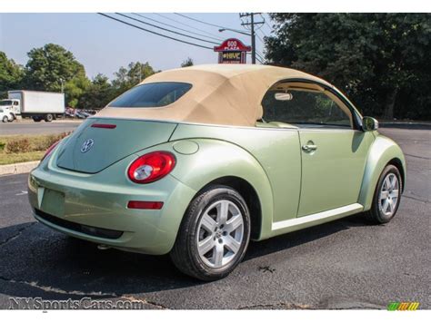2007 Volkswagen New Beetle 2 5 Convertible In Gecko Green Metallic Photo 6 411780