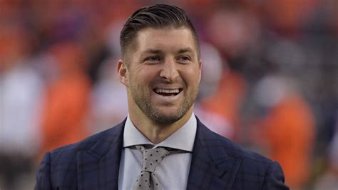 Jawaban soal fisika kelas 10 dunia sekolah id. Tim Tebow - Tim Tebow Could Be Poised To Reunite With ...
