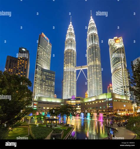 Famouse Petronas Towers At Night In Kuala Lumpur Malaysia Stock Photo