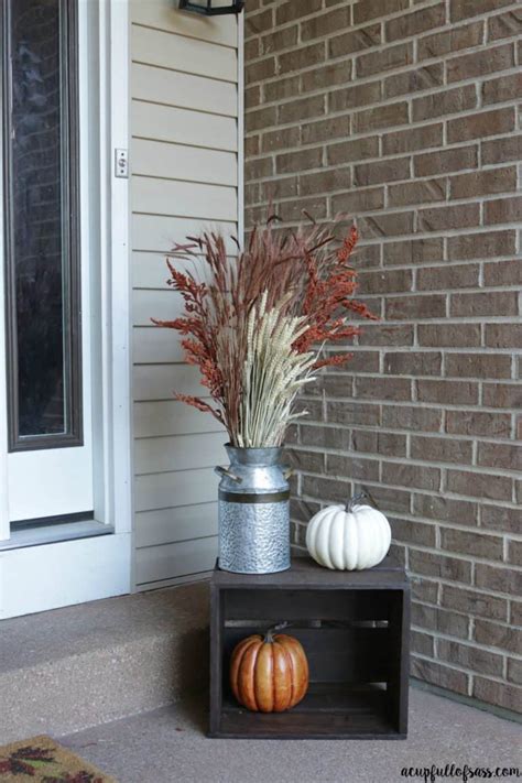 15 Amazing Fall Front Porch Ideas You Want In Your Life