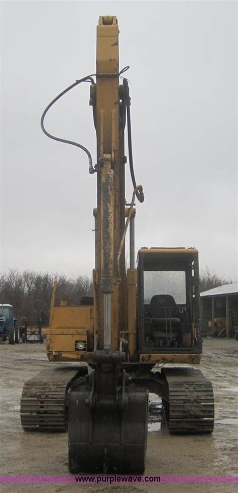 1990 Caterpillar E120b Excavator In Cherryvale Ks Item 3711 Sold