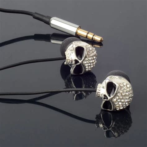 Metal Skull Earbuds Earphone Ash Savvy S Skulls Earbud Case Earbuds Earbudshack