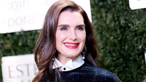 Brooke Shields 54 Wows In Bikini In Nods To Iconic 80s Role
