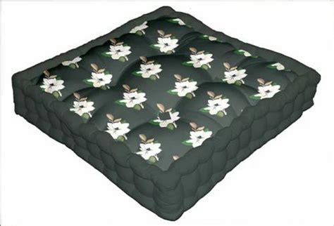 multicolor 100 cotton outdoor box cushion size 40 x 40 x 8 cm at rs 227 piece in karur