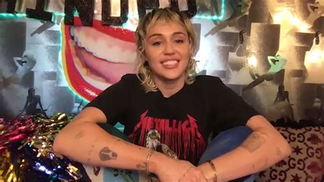 Miley Cyrus Is Taking A Break From Weed Alcohol And Washing Her Hair