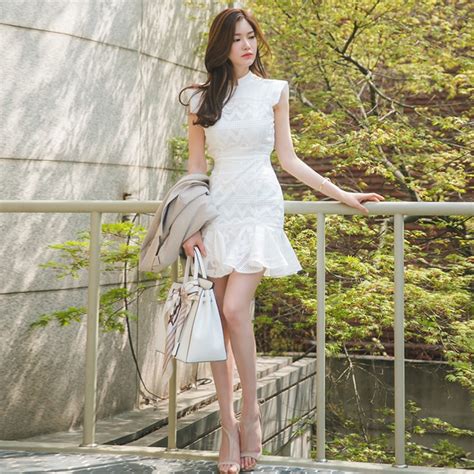 2016 Summer New Korean Fashion Sexy Womens Slim Slim Short Sleeved