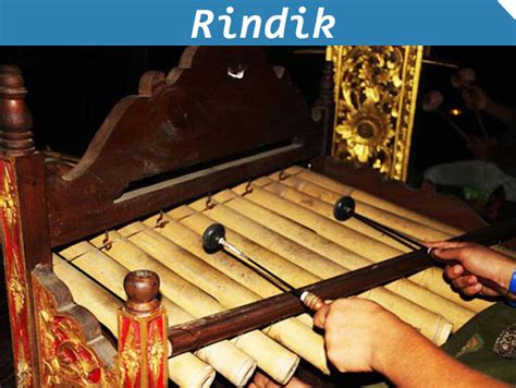 Bende merupakan alat musik tradisional yang berasal dari lampung. 6 Gambar Alat Musik Tradisional Bali, Fungsi dan Cara Memainkannya