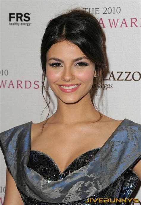 Victoria Justice Daily Hairstyles Romantic Hairstyles Spring