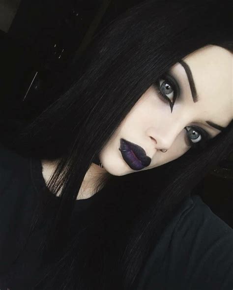 Pin By Gabriel Barrientes On Gothdramatic Make Up Gothic Makeup