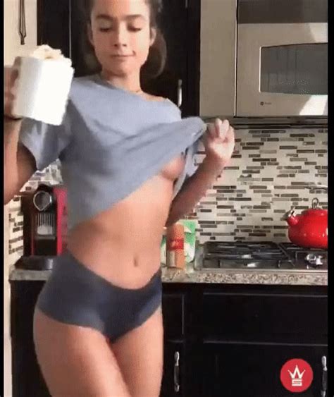 Sommer Ray Sexy Youtubers