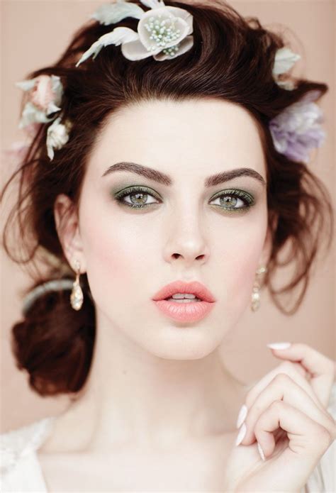 Romantic Bridal Makeup Ideas Weddingbells Wedding Makeup Looks