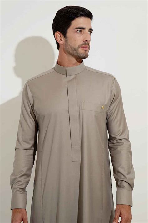 Mens Jubbas Faris Thobes Collections The Royal Beige Thobe