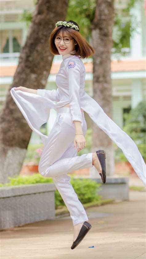 White Ao Dai And Satin Trousers Áo Dài Con Gái Thời Trang Nữ