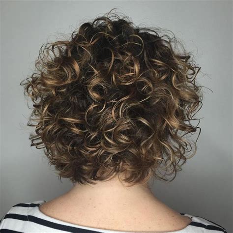 65 Different Versions Of Curly Bob Hairstyle Medium Curly Bob Curly