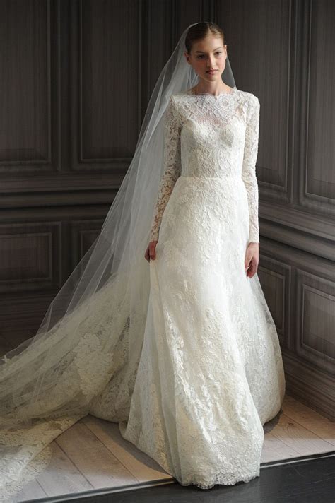 Free Shipping Long Sleeves Chic Vintage Lace Wedding Dress High Neck With Low V Back Full A Line