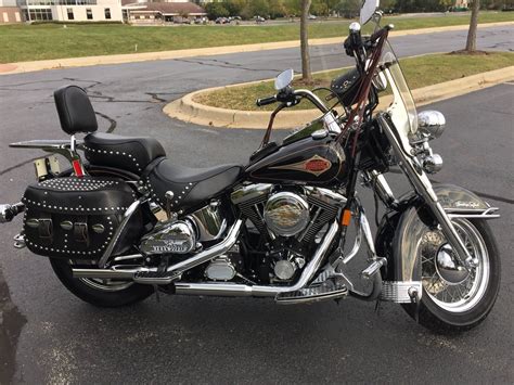 00 miles three owners fish tail silencers mikuni carburettor harley solid alloy rear wheel beach bars (internally wired) with chrome switch clusters & kuryakyn iso grips windscreen quilted. 1998 Harley-Davidson® FLSTC Heritage Softail® Classic ...