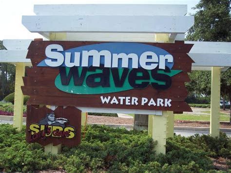 Summer Wavesan 11 Acre Water Park On Jekyll Island Georgia