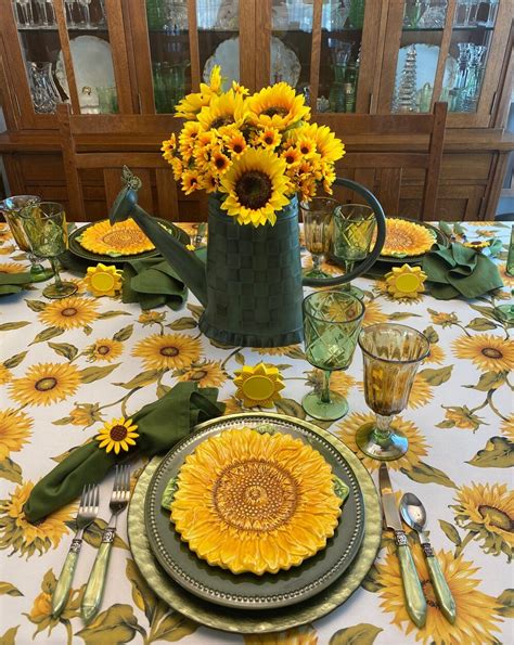A Sunflower Tablescape Table Setting Sunflowers Fall Autumn Green